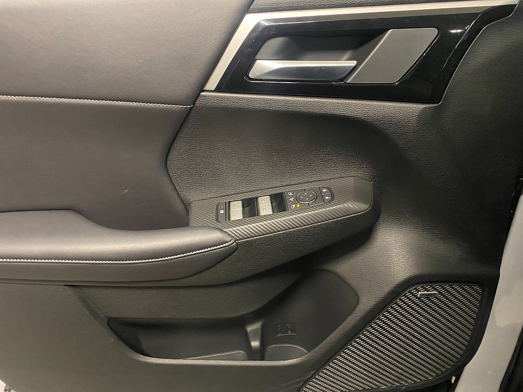 Car Image car-47860-0e888e12991e42f115ab8d33752f7db5