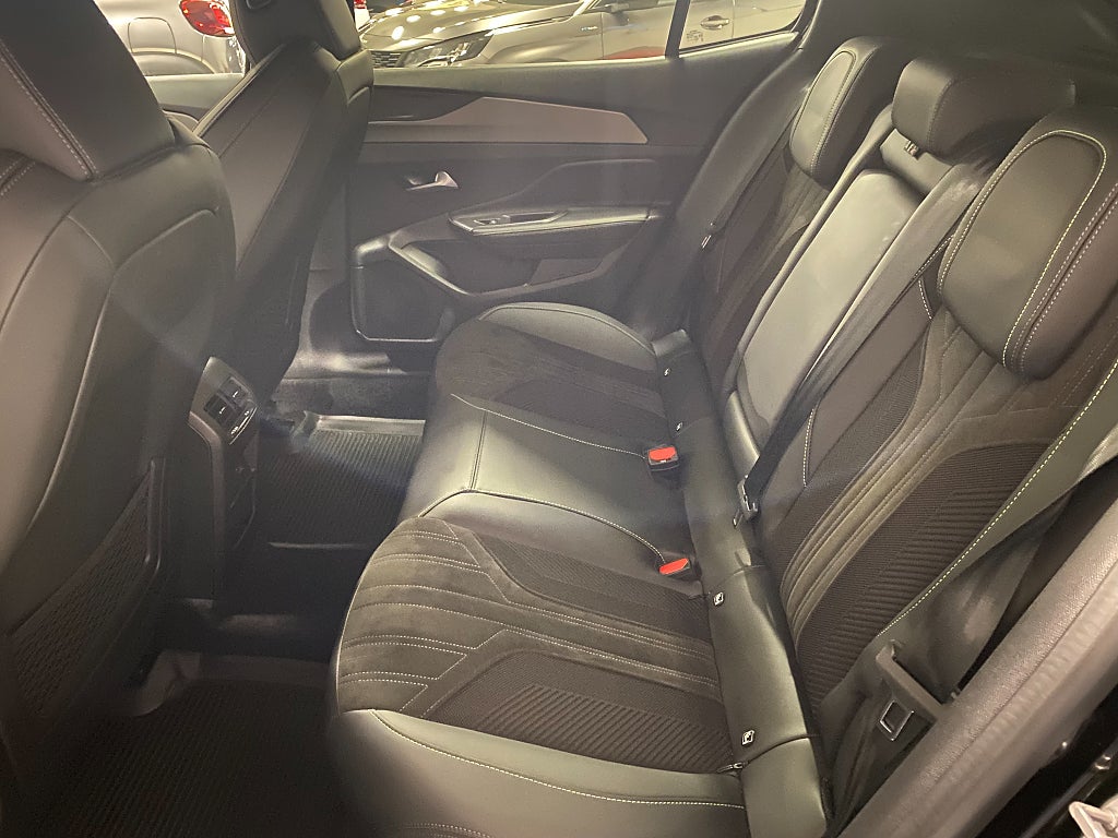 Car Image car-48207-6a9fc0f6dfcc95ebbbd4fd9bbf5c1ed2