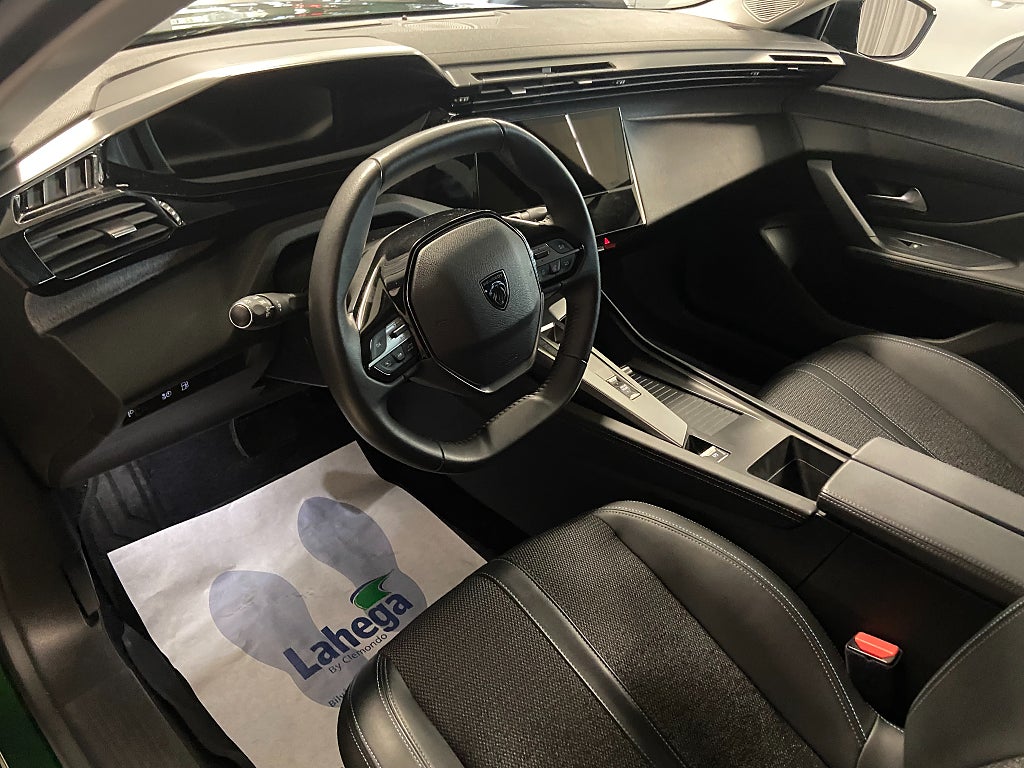 Car Image car-48297-7da1bdf28c9905b29ec11a6a816af37d