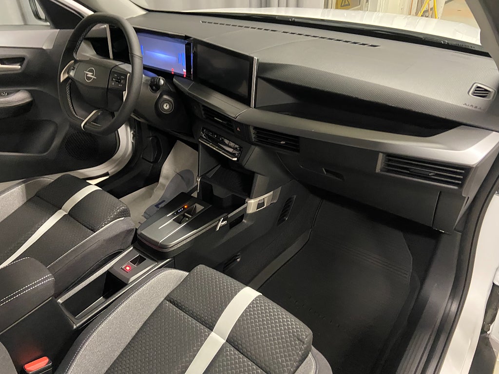 Car Image car-48646-76f1a62f58f714ddcf0805610751b10a