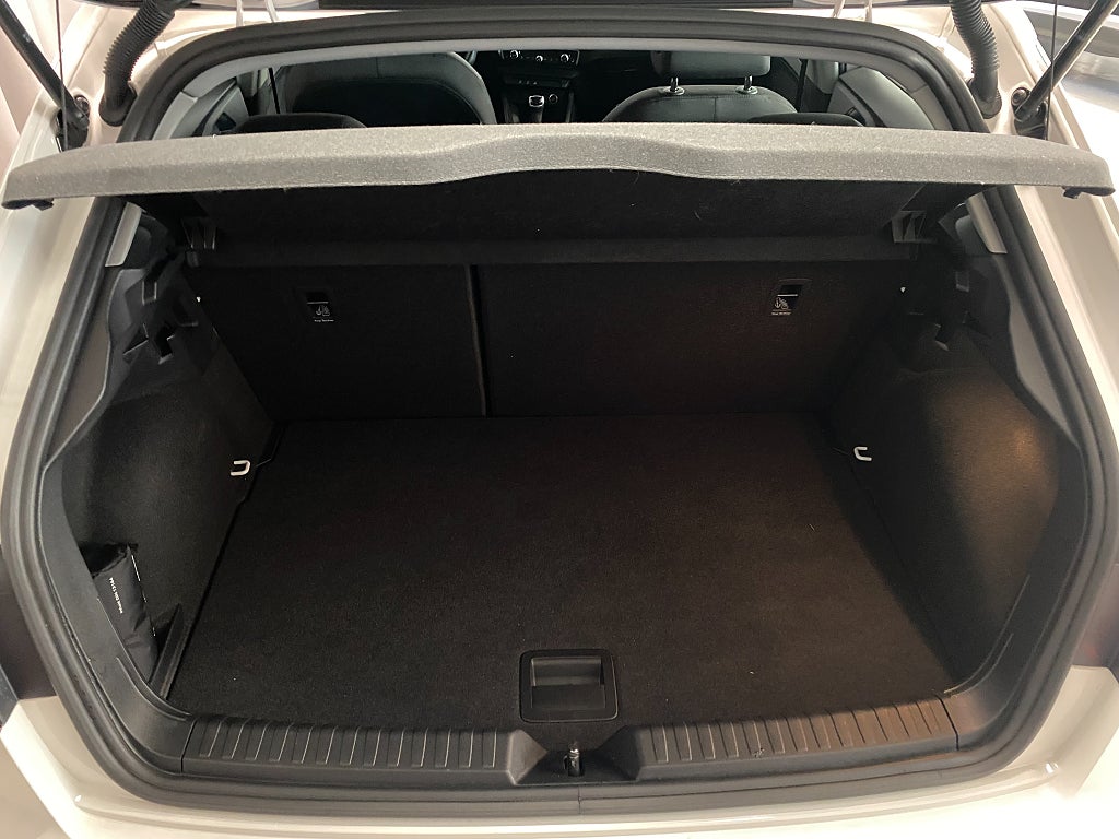 Car Image car-61250-6ff34034eb37c7af606f41421800a1be