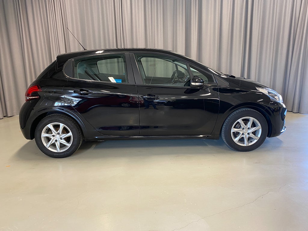 Car Image car-61523-8bad0c254e0192a8f5d0bf3914b7d9bd