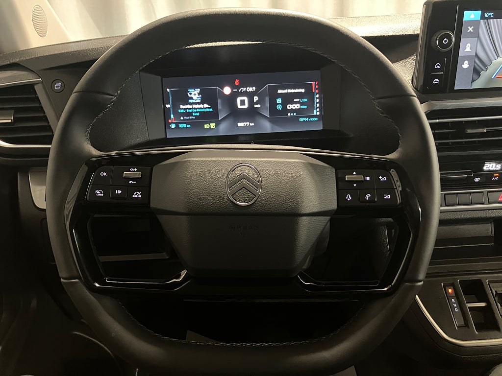 Car Image car-62548-d4e08cb0f51477ca8cd14c5fab30d497