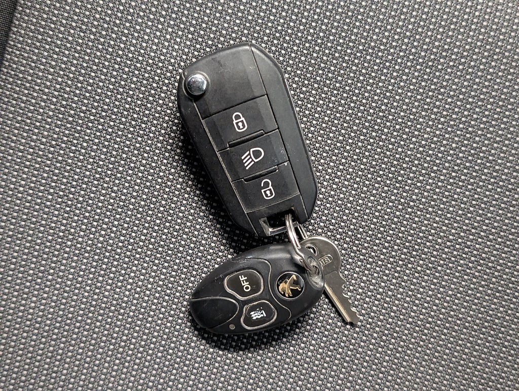 Car Image car-62717-dbeef68ba4075508539d744cd5c57777