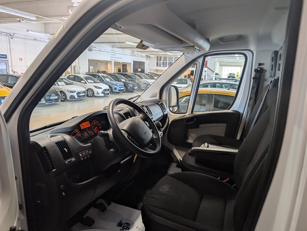 Car Image car-62811-41c4709192dd4e34917c885315f3daed