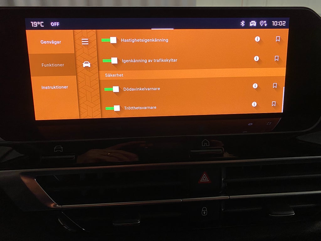 Car Image car-62927-1be048e577cd996797c870492a197db9