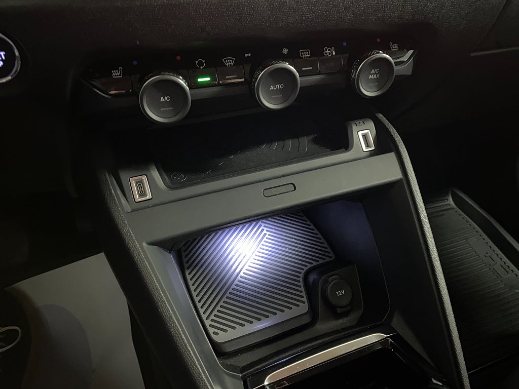 Car Image car-62927-2d9f9e46fba50b0b7e91fd5bc32415a8