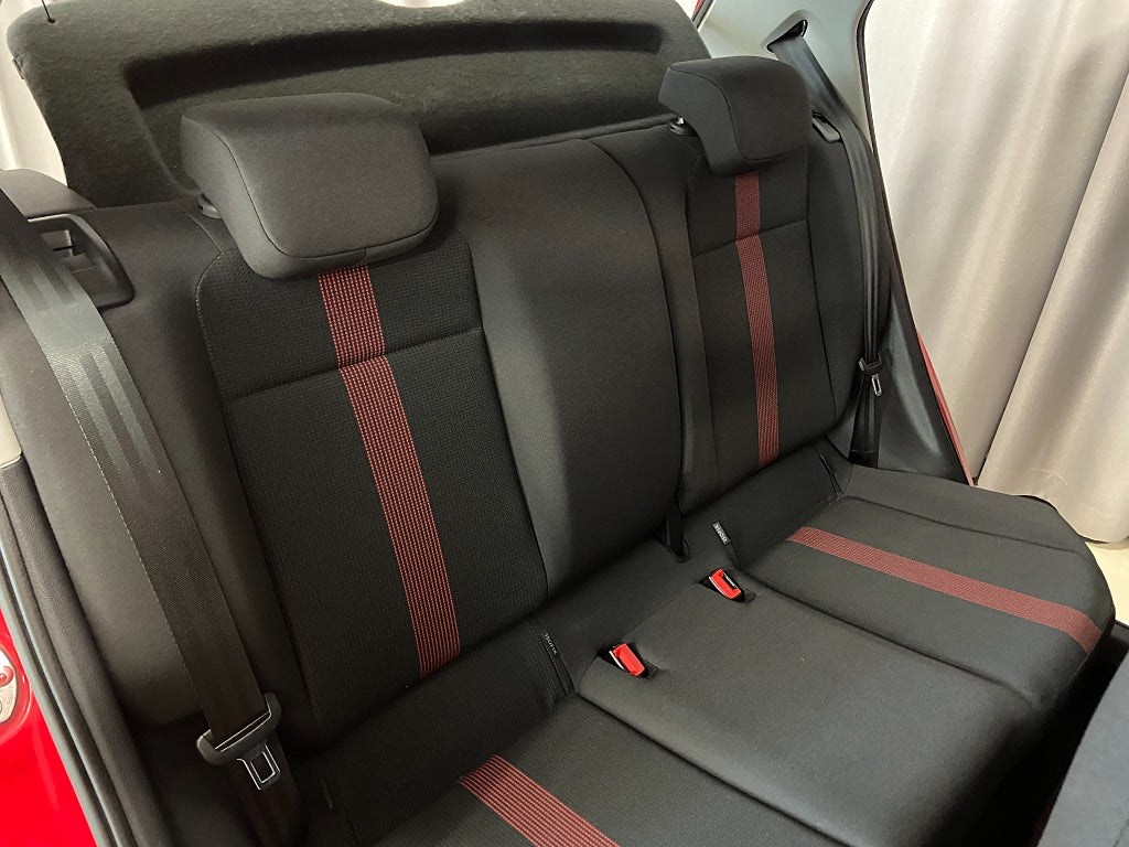 Car Image car-63025-4cb9f1bc0b7570066bb1fab926f897a0