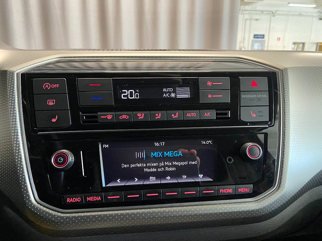 Car Image car-63025-4ece26f6848560b01bbc13dec6a00bc6