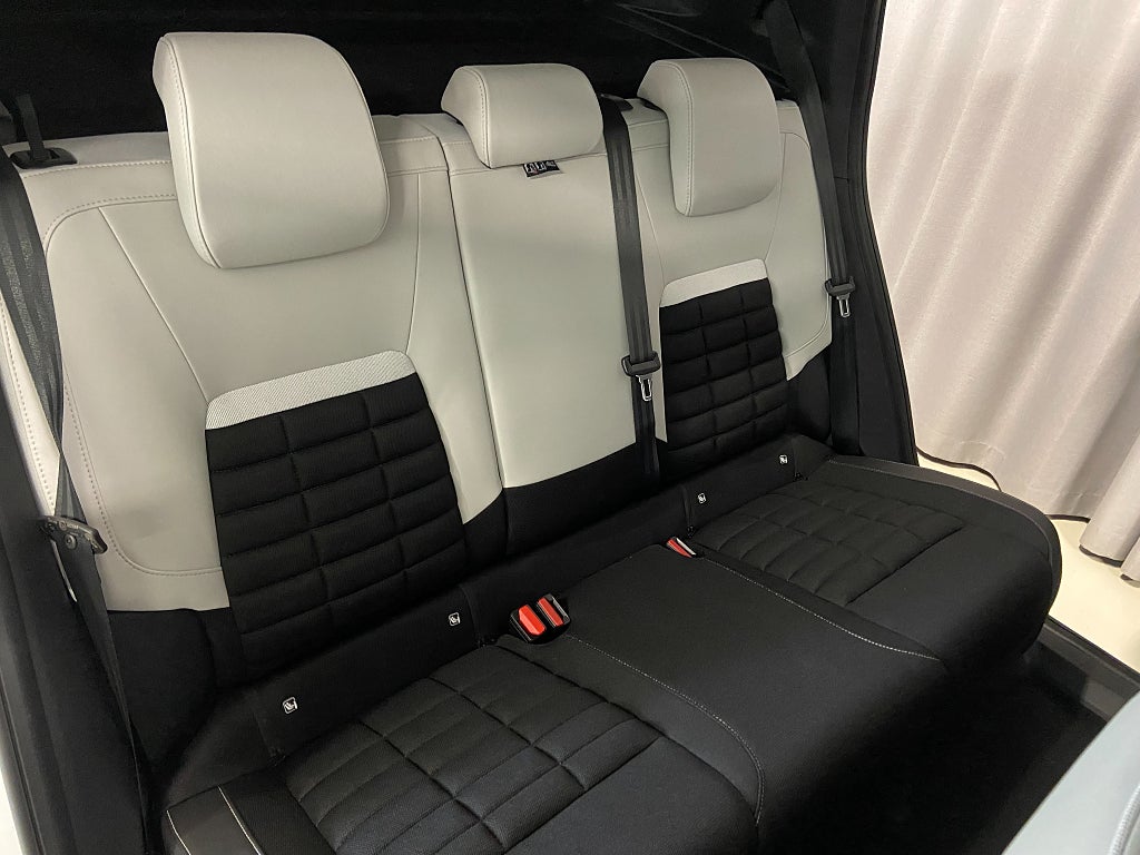 Car Image car-63257-fb3d4a3cb897a293691f0646fd6da8ef