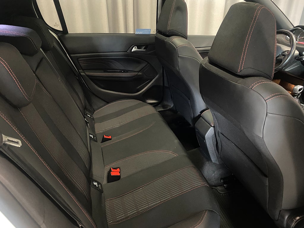 Car Image car-63274-2aa99ba9fc2face498b2fb758a7b1325