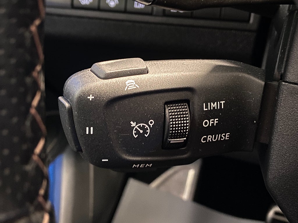 Car Image car-63303-8329c3e439b006e4017af8b368bb4490