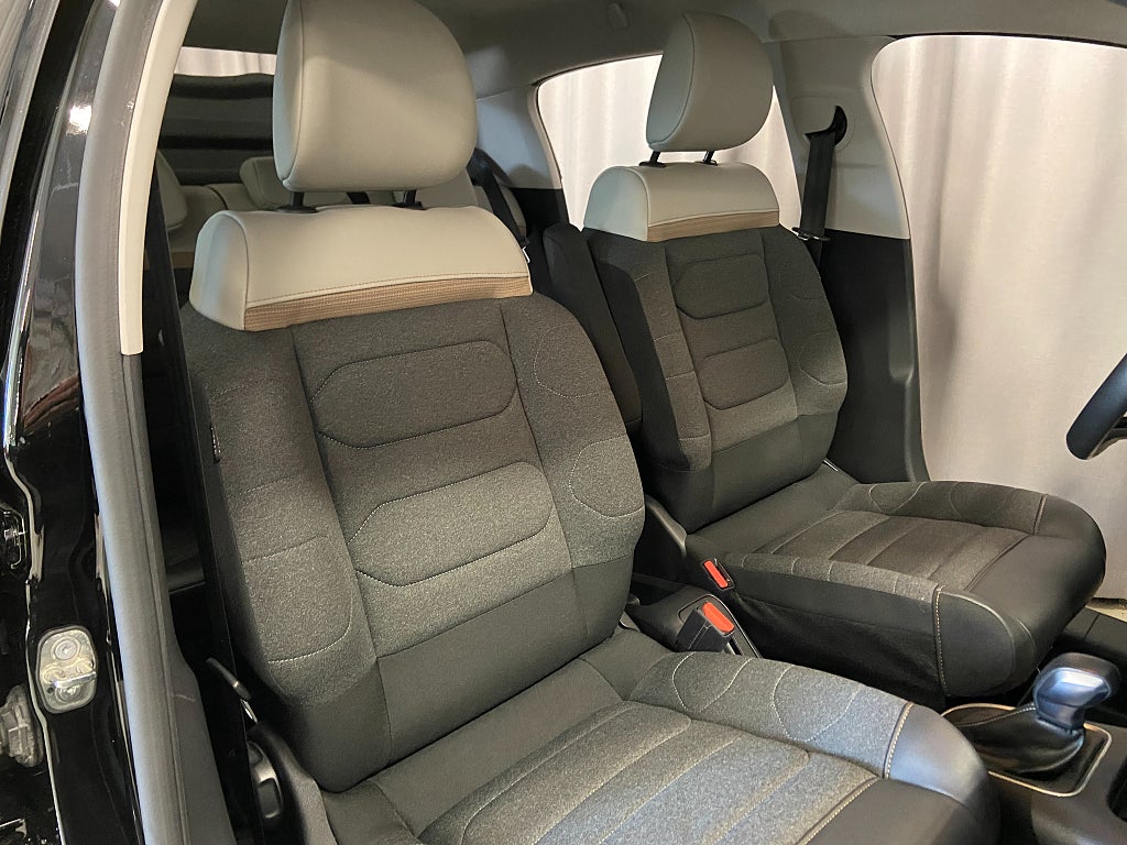 Car Image car-63346-946f266f2b58621beb410fbefc5609ca