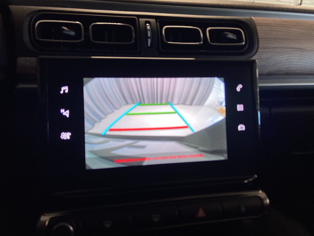 Car Image car-63346-ff5bba9290b7674dae2370e71cee71b7