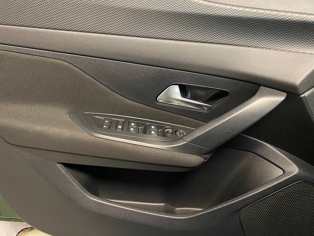 Car Image car-63396-06fd40c77de85b15360e58464da32971