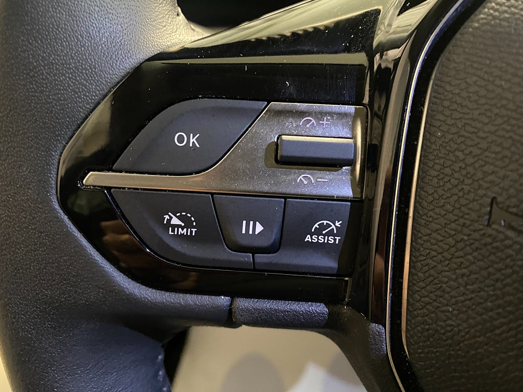 Car Image car-63396-31c2958109ce84c656859d7652c7db7e