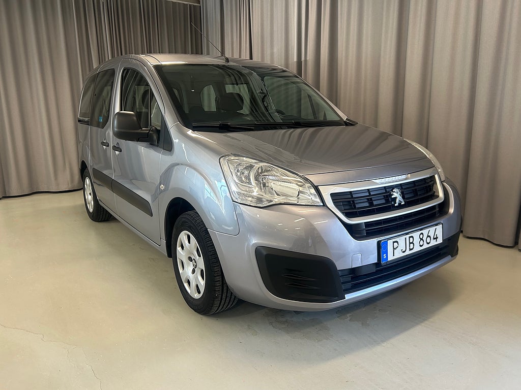Car Image car-63669-498ae3daf8c71b9f746ef4e5e06c4ac3