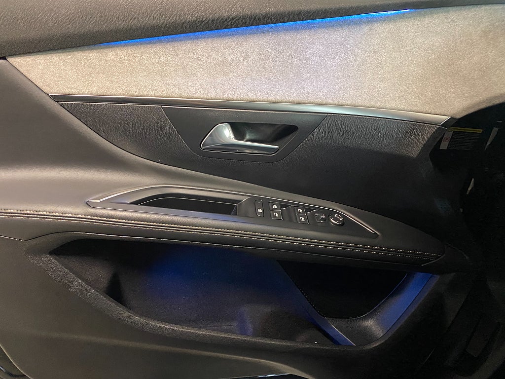 Car Image car-63792-f71ac3f7851019d01e471ea15303e178