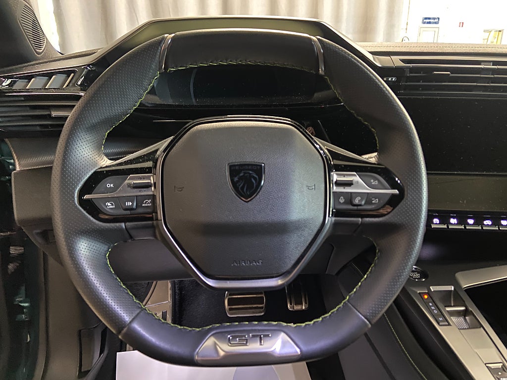 Car Image car-63860-0475d4eafbc62bb77293e96365b87828