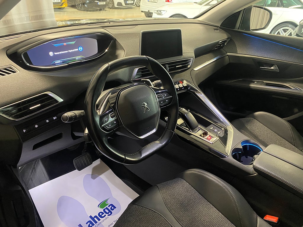 Car Image car-64061-f6a3c44f97f579150d830f804a13e2af