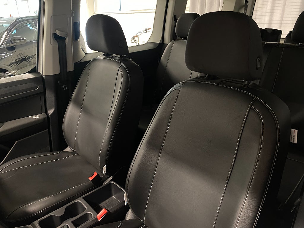 Car Image car-64168-fdd8e17e52412311eaf554e741f933d2