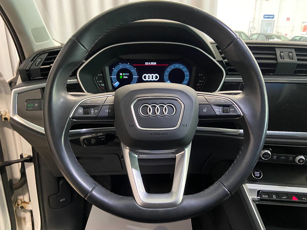 Car Image car-64402-06a1ffc1c6373bd362d265a009e54fbf
