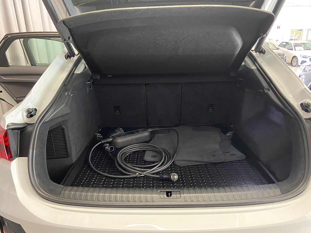 Car Image car-64402-0e1a5ce7f634c702bb7719c478ed3803