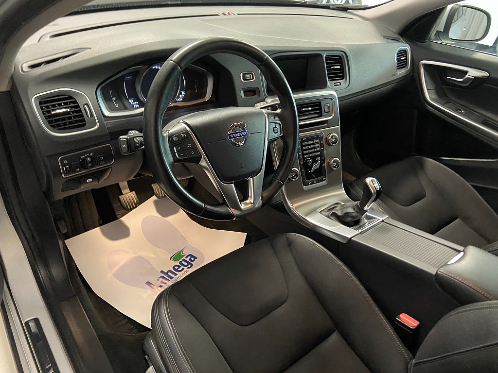 Car Image car-64423-131d0dc718711edc54e3c98cb42c214d