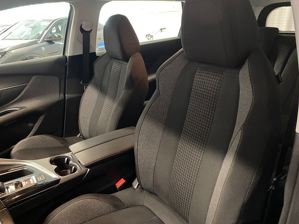 Car Image car-64495-d28e2c95916d3eec539835a156dfb201