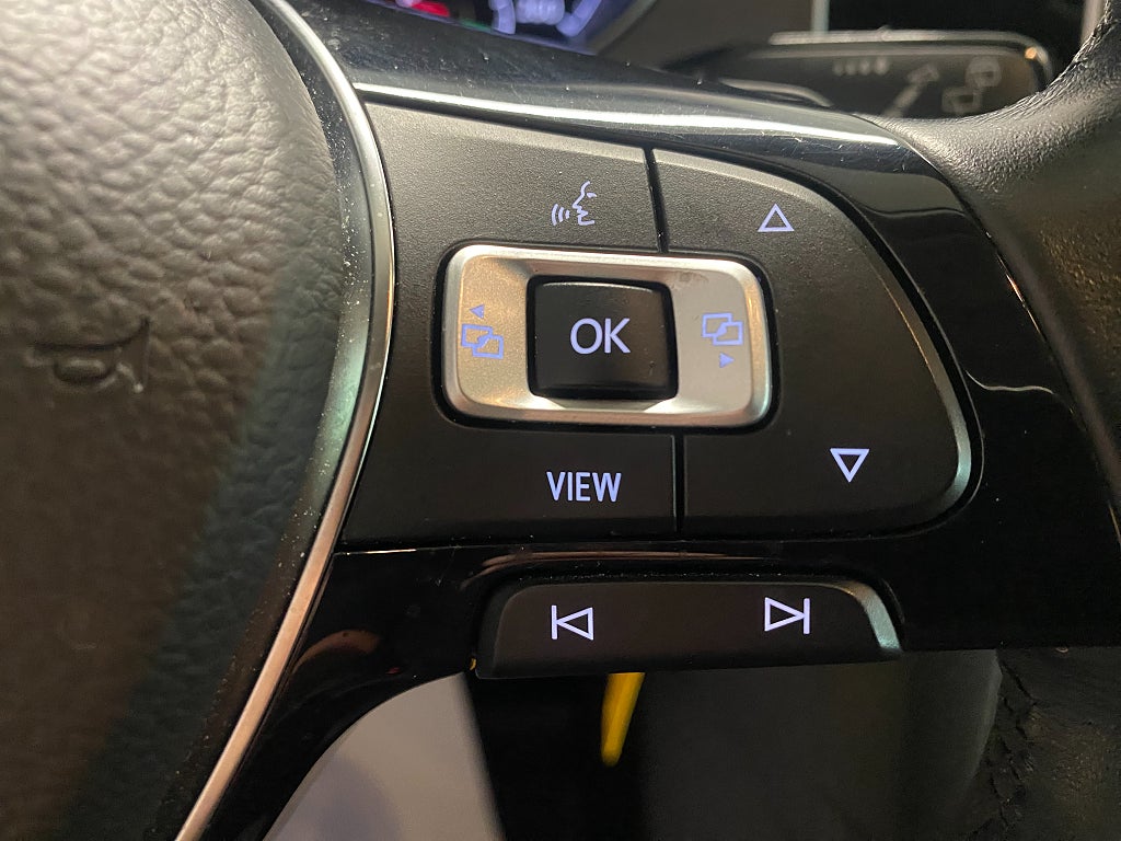 Car Image car-64613-63cc1499c6283b27b34eae8c8d29c03f