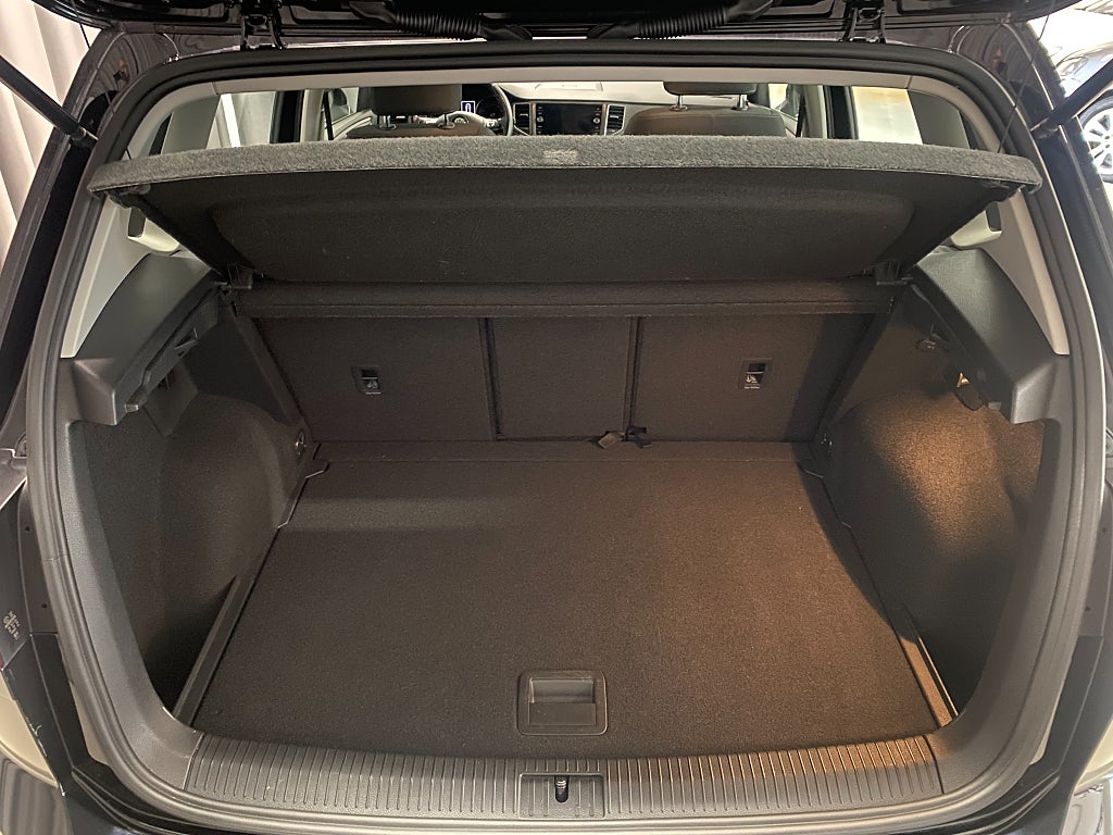 Car Image car-64613-a43ff6b06c7457007eecf06612ad49d4