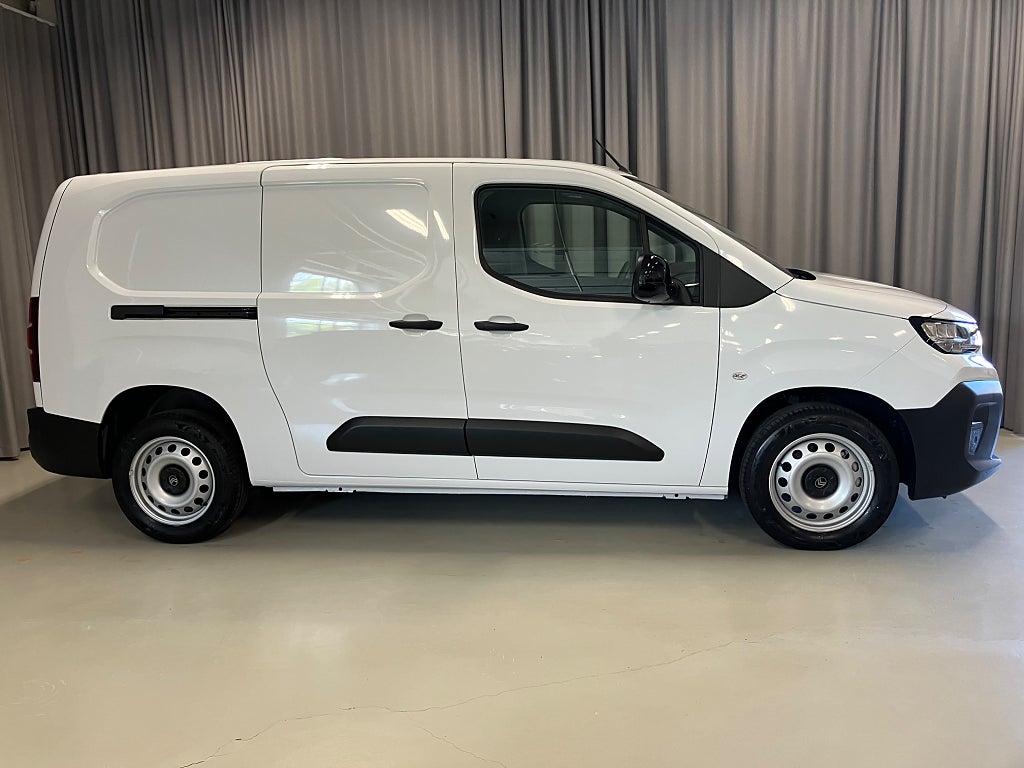Car Image car-64637-a0285461efeaded54aa9d3e42f3d63ab
