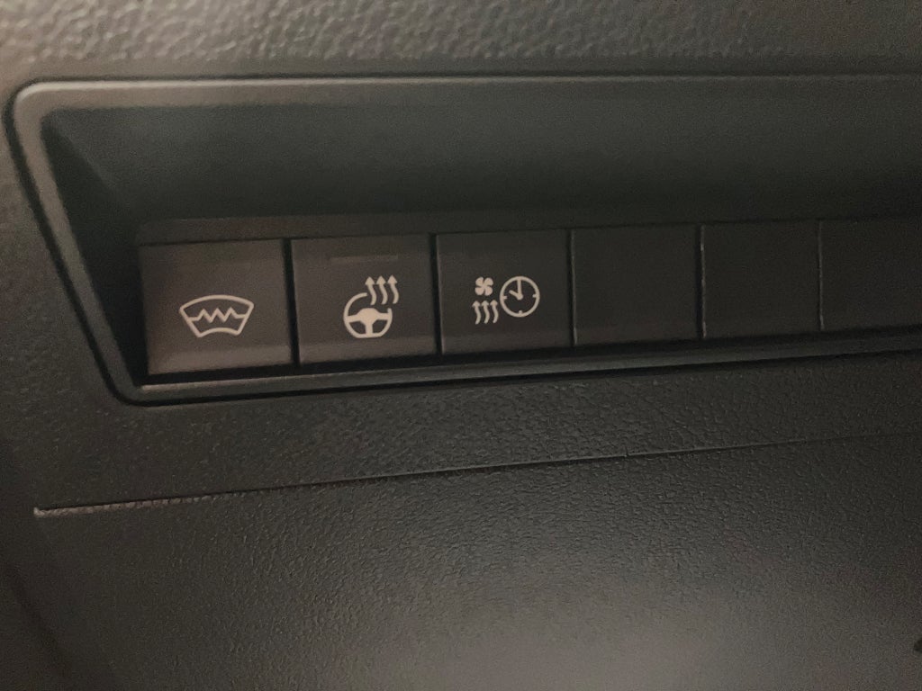 Car Image car-64637-ad5acba572bf79a333c30aa018783907