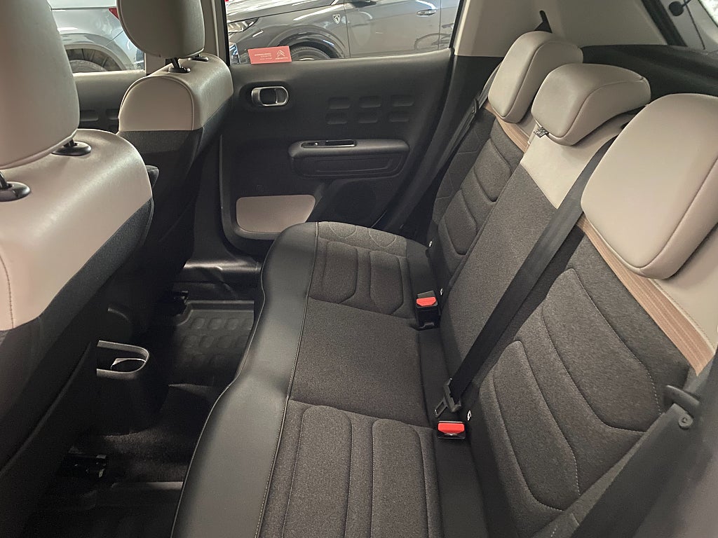 Car Image car-64737-48fd3bd8ff5abc27069d371b9f95050a