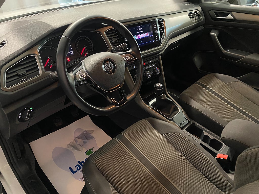 Car Image car-64878-d526430014cca821ad32f06f0d464319