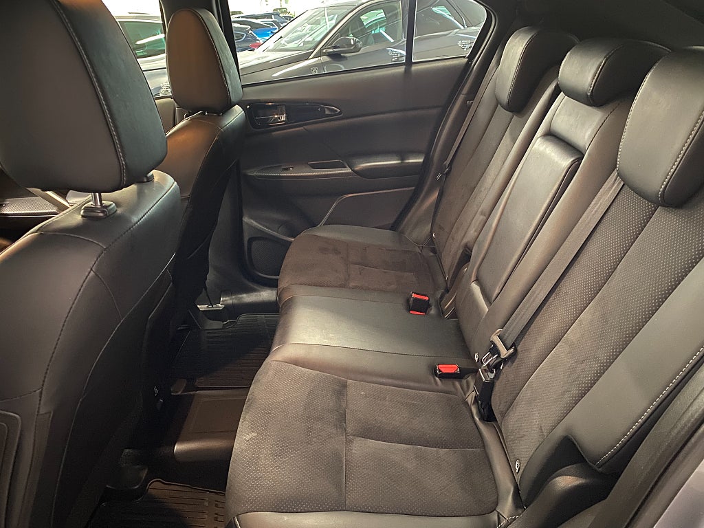 Car Image car-65023-3230317a8a8dff2db405a9d20f7014af