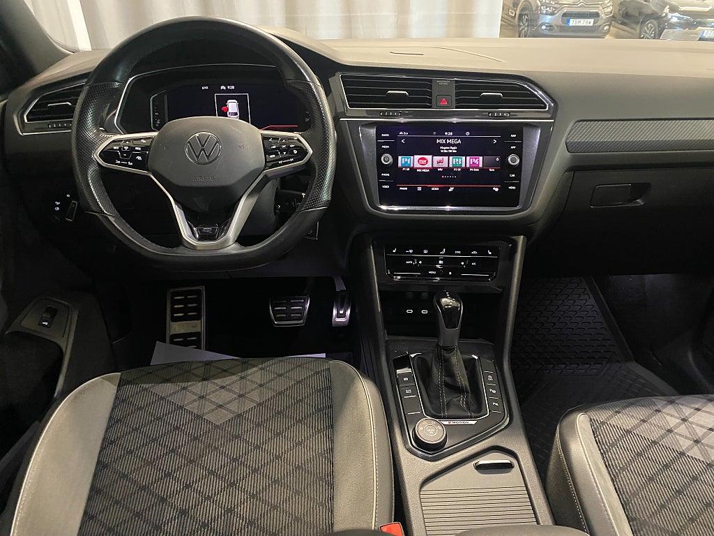 Car Image car-65139-c96535ab82c04f03e631ad378fc46497