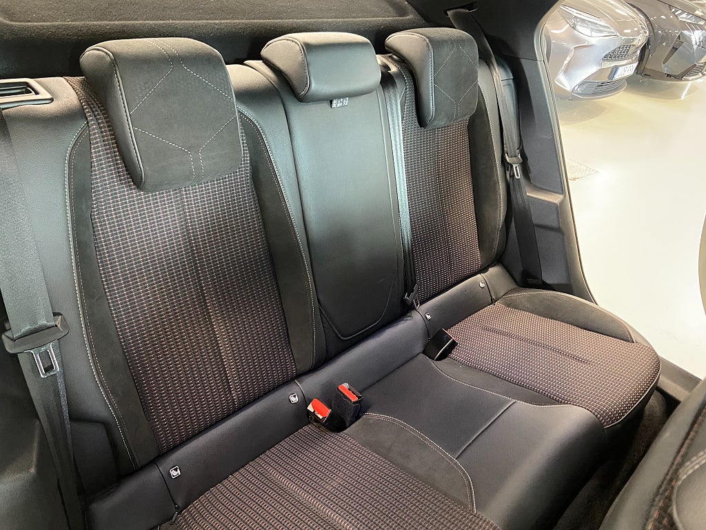Car Image car-65219-54614d1ea36b5e1c22d055ac7a2a18ba