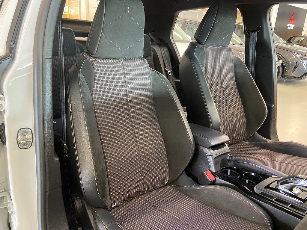 Car Image car-65219-a0fa58f4c49b7a48cb066d53d0077afa