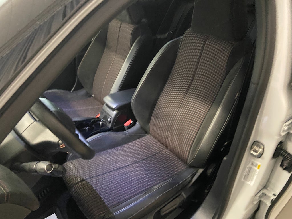 Car Image car-65219-e8f81a2773767e2e97dec58209491825