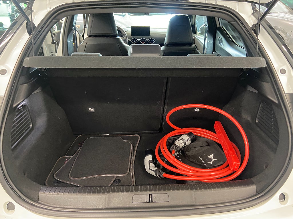 Car Image car-65219-f2f1724df9ef5d5114b218d0b9c95445