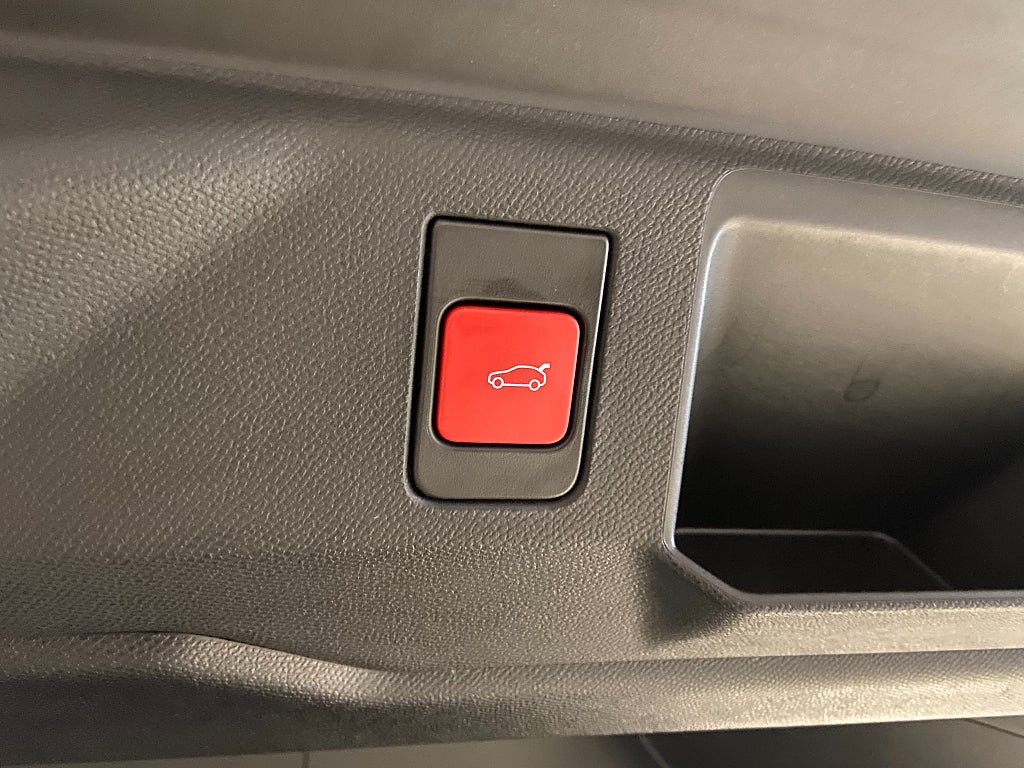 Car Image car-65312-fcbbe98d1c80935d5b6b7423da51c3ae