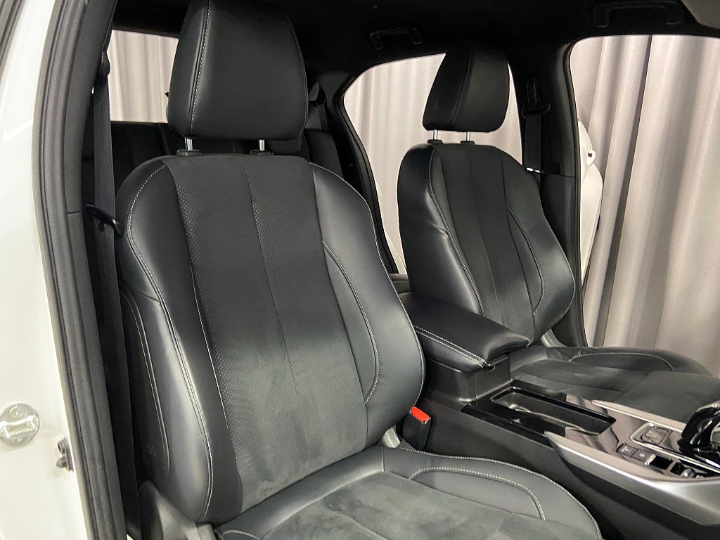 Car Image car-65336-5cf775218e2f9e95b07ff19f254cbee2