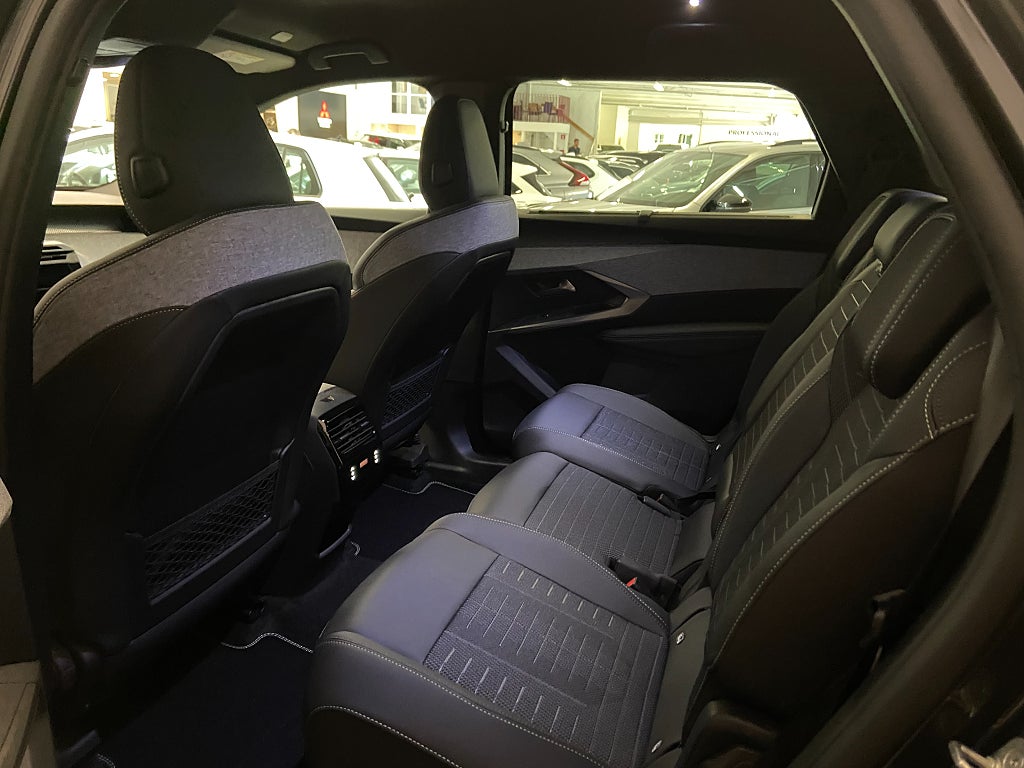 Car Image car-65456-144443a1039f9d8b9279db21efc12ebf