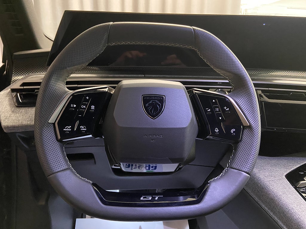 Car Image car-65456-e40f702037be43de7bdd71029f7bb7c3