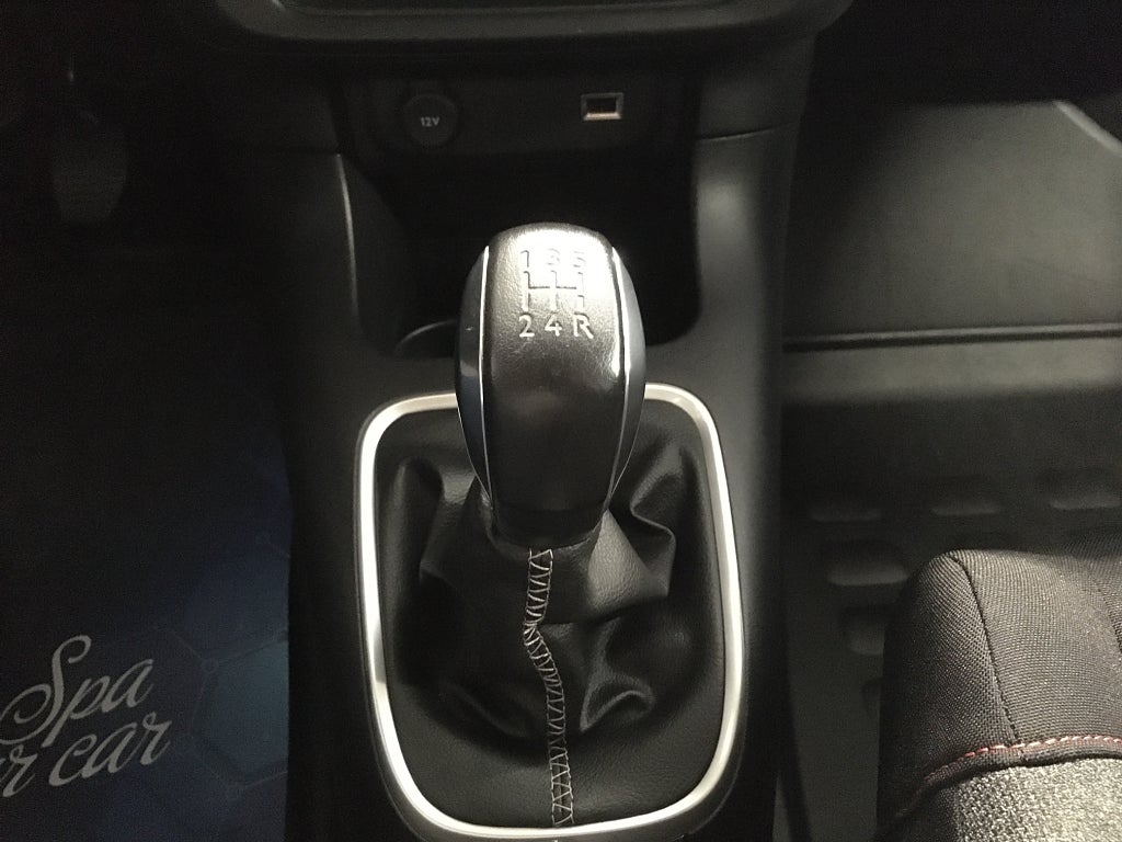 Car Image car-65481-8e8fce085f306079a6cffd9c3265443d