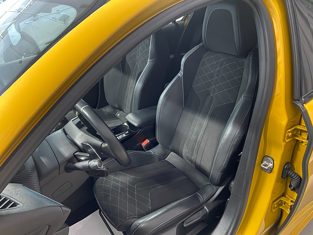 Car Image car-65603-8445be7dacb6bf925b475eb2d94cdaba