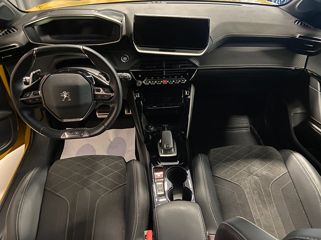 Car Image car-65603-c3e85f03e1f157e9130393960d752812
