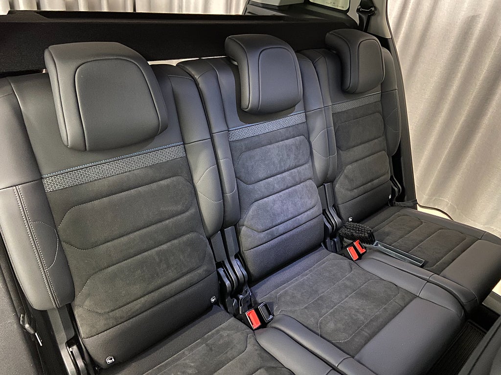 Car Image car-65722-e4eea247ff58f0ba352118e0fd7f7441