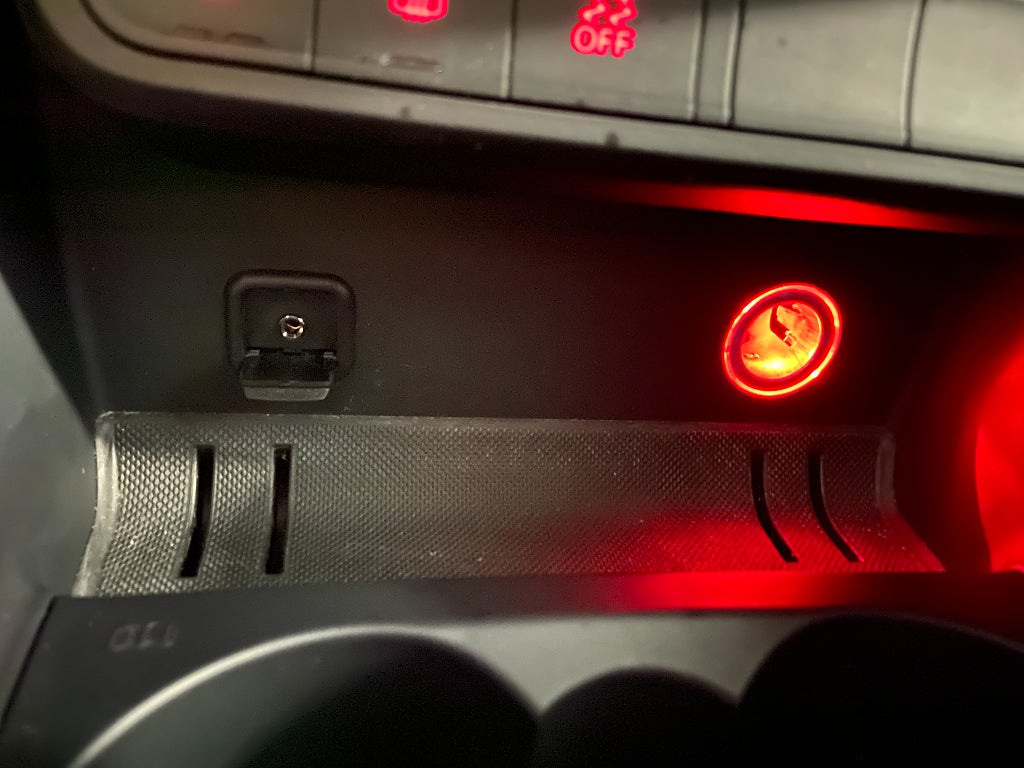 Car Image car-65746-d664ed0c6ef03f7322ffb302a944cea4